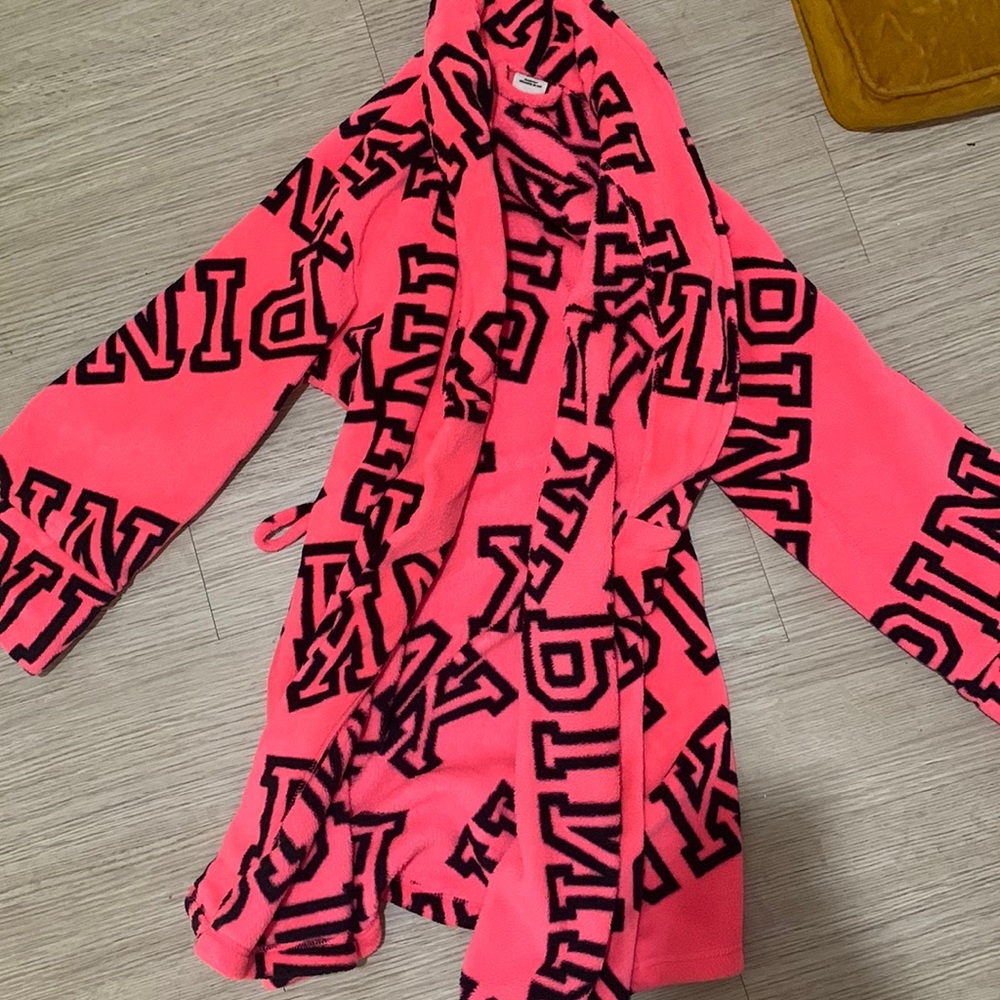 PINK robe
